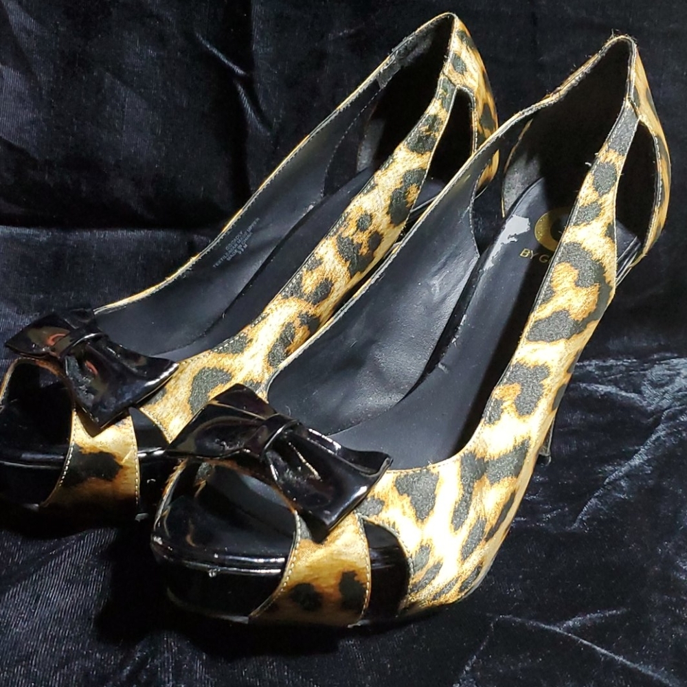 Guess, leopard print, 4 inch heels.